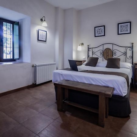 Posada Pena Pintada By Vivere Stays Cercedilla Eksteriør billede