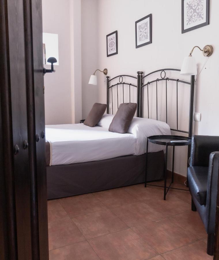 Posada Pena Pintada By Vivere Stays Cercedilla Eksteriør billede