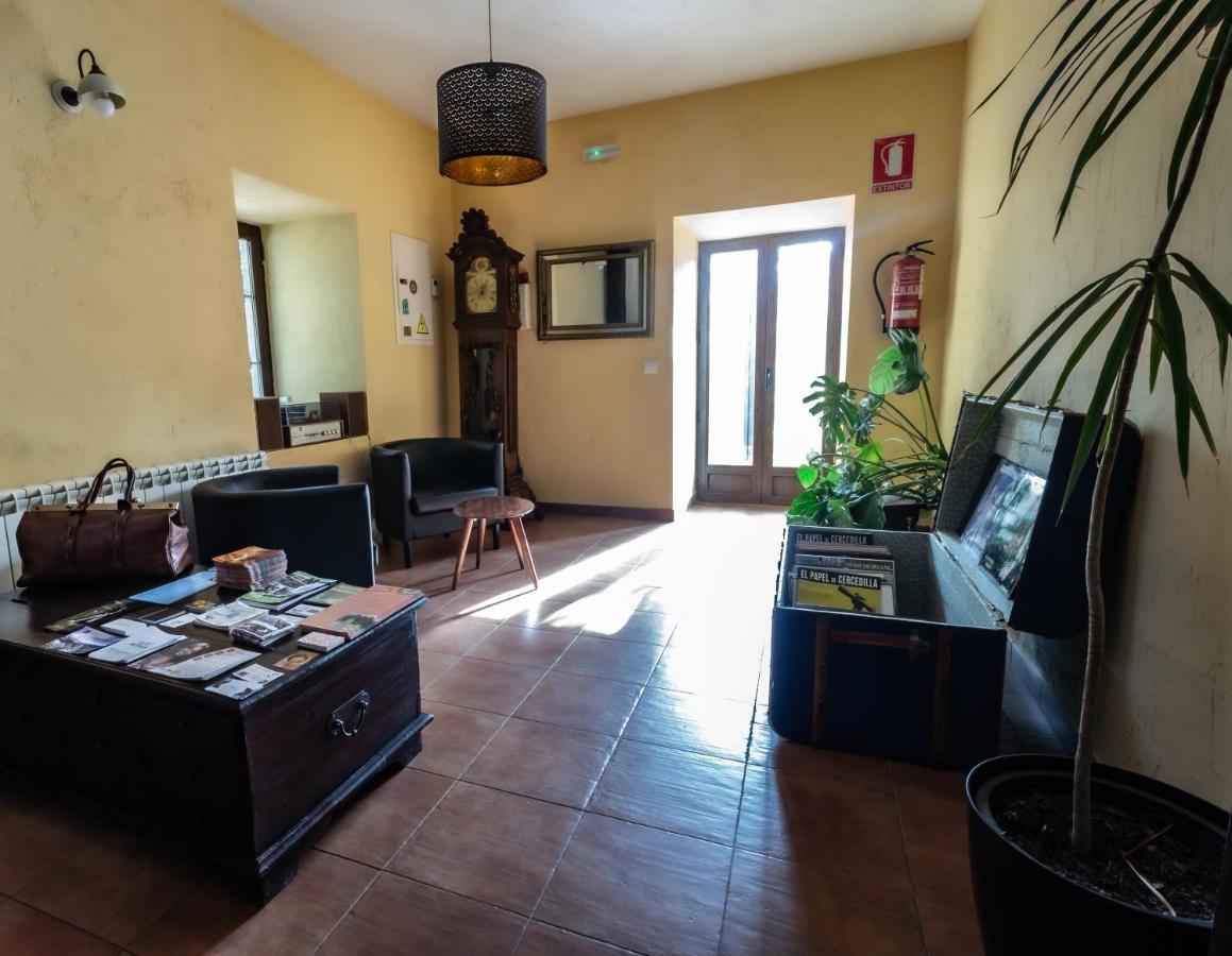 Posada Pena Pintada By Vivere Stays Cercedilla Eksteriør billede