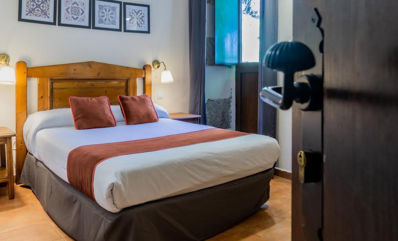 Posada Pena Pintada By Vivere Stays Cercedilla Eksteriør billede