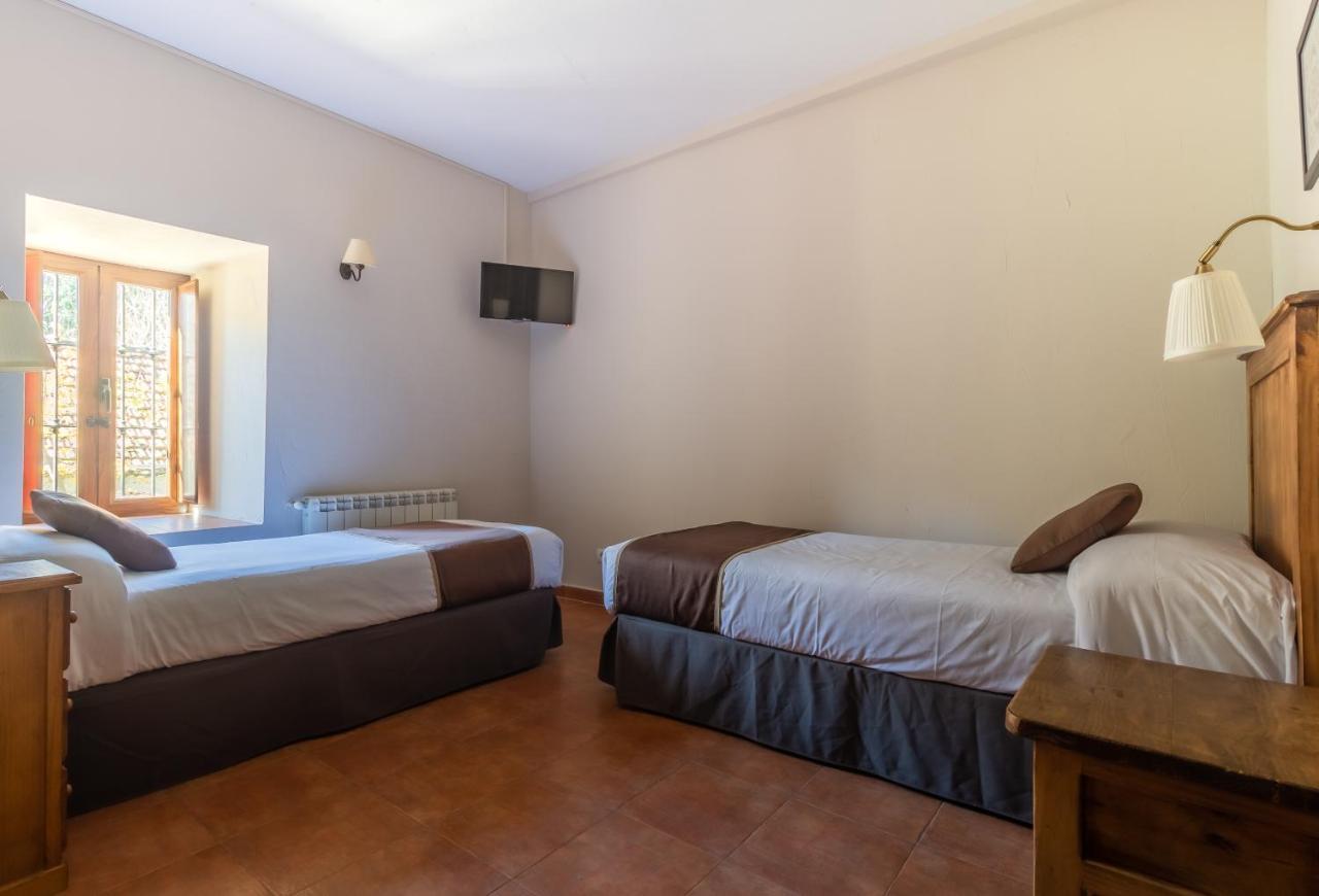Posada Pena Pintada By Vivere Stays Cercedilla Eksteriør billede